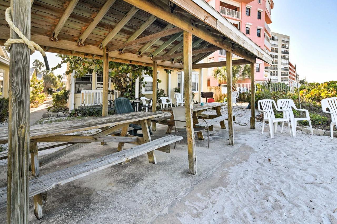 Indian Shores Cottage With Cabana - Steps To Beach! Clearwater Beach Esterno foto